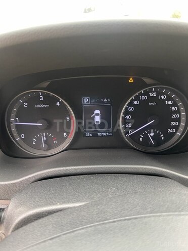 Hyundai Avante 2017, 127,000 km - 1.6 l - Bakı