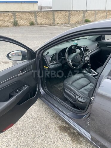 Hyundai Avante 2017, 127,000 km - 1.6 l - Bakı