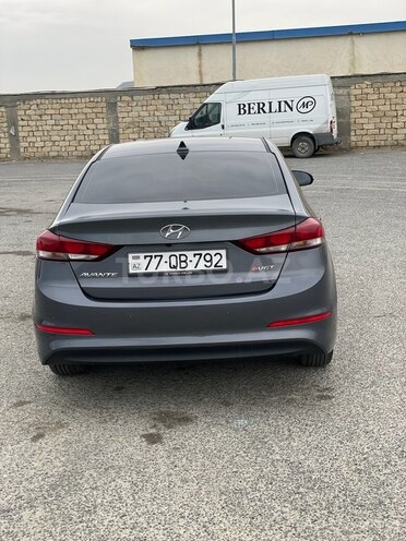 Hyundai Avante 2017, 127,000 km - 1.6 l - Bakı