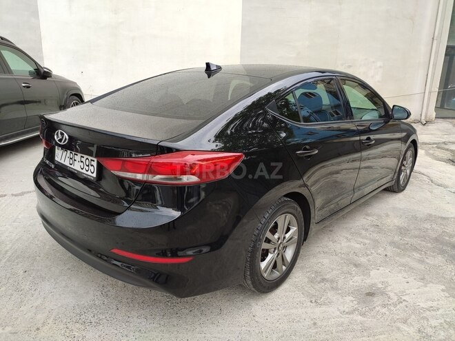 Hyundai Elantra 2018, 160,516 km - 2.0 л - Bakı