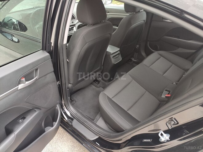 Hyundai Elantra 2018, 160,516 km - 2.0 л - Bakı