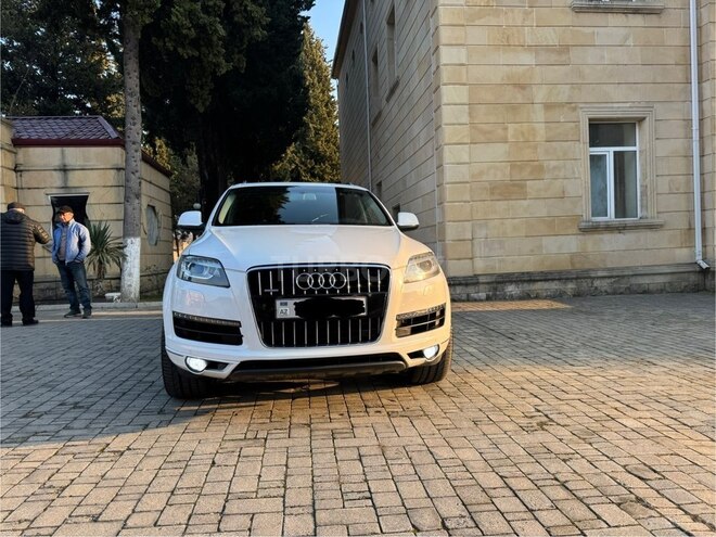 Audi Q7 2011, 175,000 km - 3.0 l - Bakı