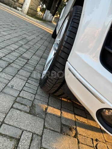 Audi Q7 2011, 175,000 km - 3.0 l - Bakı