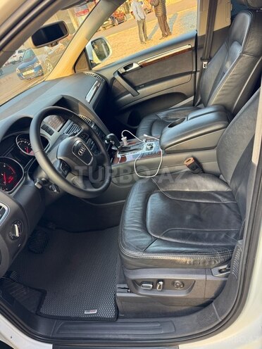 Audi Q7 2011, 175,000 km - 3.0 l - Bakı