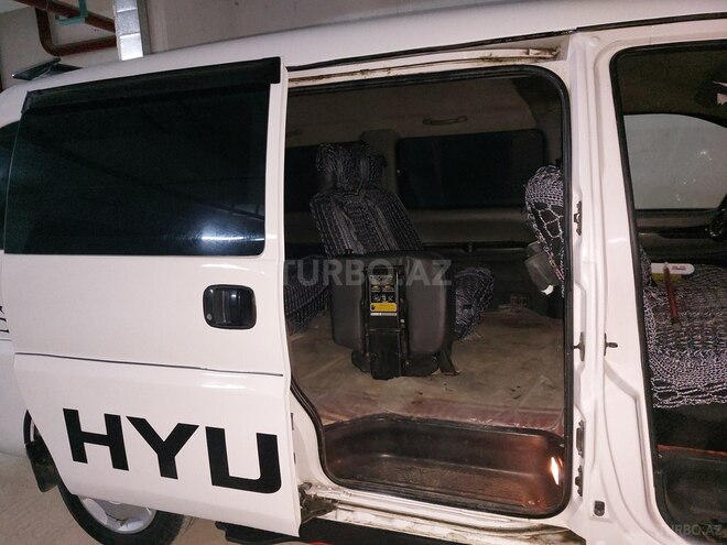 Hyundai H-1 2006, 265,341 km - 2.5 л - Bakı