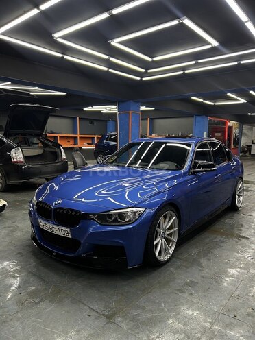 BMW 330 2014, 173,000 km - 3.0 l - Bakı