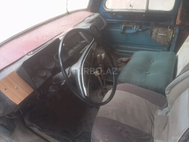 LuAz 969 1990, 452,368 km - 1.1 l - Qusar