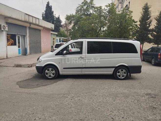 Mercedes Vito 111 2009, 242,000 km - 2.2 л - Bakı