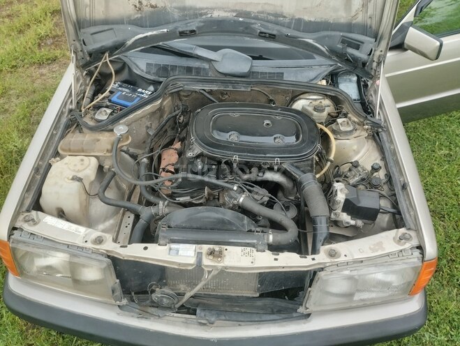 Mercedes 190 1990, 300,000 km - 2.0 л - Cəlilabad