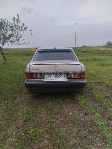 Mercedes 190 1990, 300,000 km - 2.0 л - Cəlilabad