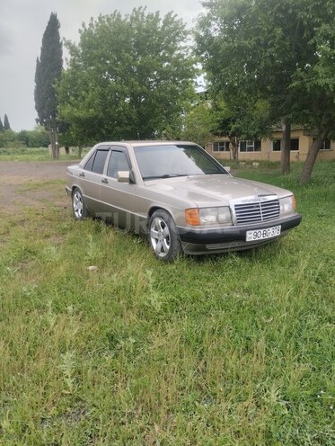 Mercedes 190 1990, 300,000 km - 2.0 л - Cəlilabad