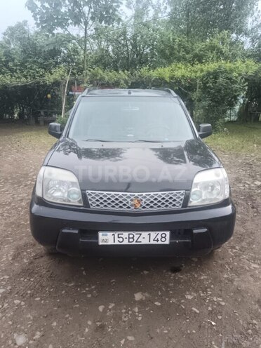 Nissan X-Trail 2001, 30,000 km - 2.0 л - Lerik