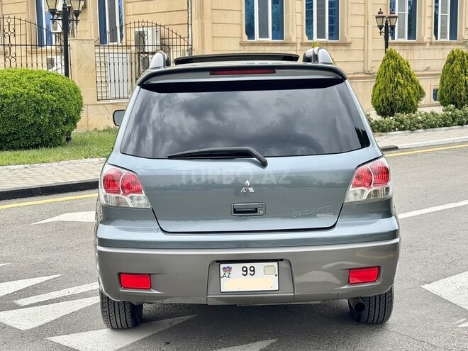 Mitsubishi Outlander 2002, 158,483 km - 2.4 l - Sumqayıt