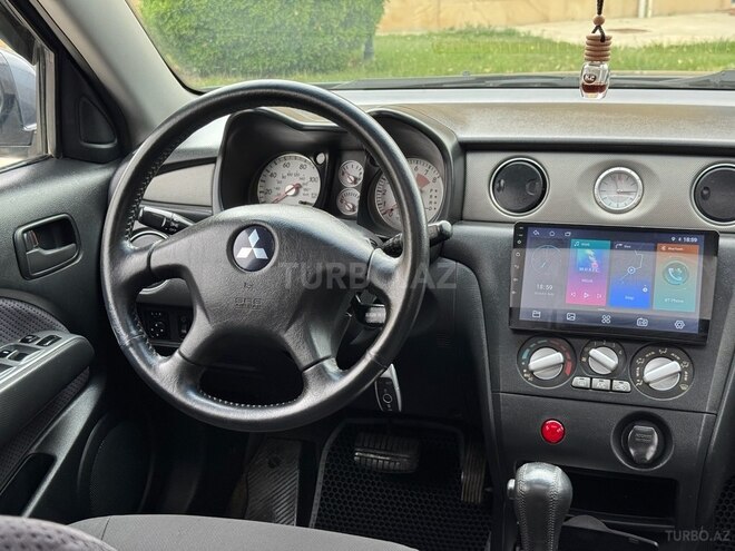 Mitsubishi Outlander 2002, 158,483 km - 2.4 l - Sumqayıt