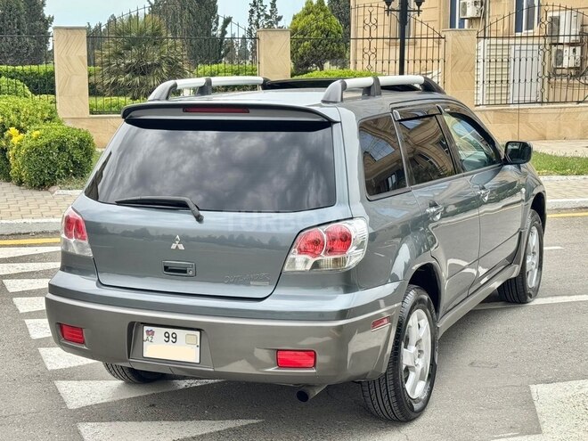 Mitsubishi Outlander 2002, 158,483 km - 2.4 l - Sumqayıt