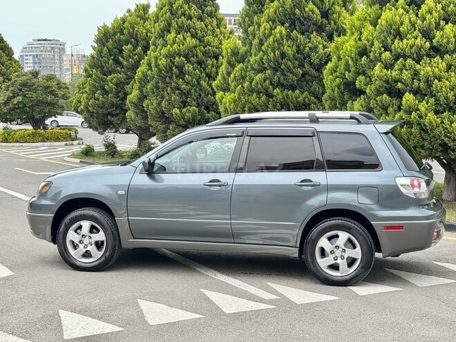 Mitsubishi Outlander 2002, 158,483 km - 2.4 l - Sumqayıt