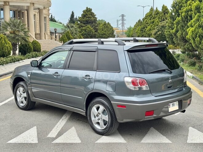 Mitsubishi Outlander 2002, 158,483 km - 2.4 l - Sumqayıt