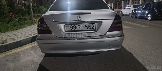 Mercedes E 220 d 2002, 680,000 km - 2.2 l - Bakı
