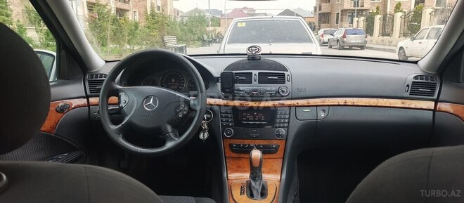 Mercedes E 220 d 2002, 680,000 km - 2.2 l - Bakı