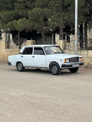 LADA (VAZ) 2107 2005, 85,000 km - 1.6 л - Bakı