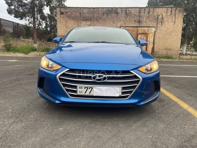Hyundai Elantra 2016, 198,214 km - 2.0 л - Şirvan
