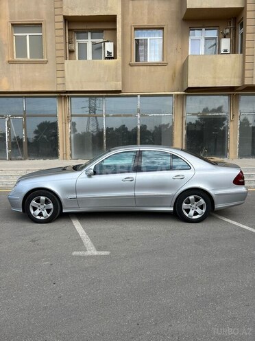 Mercedes E 220 d 2005, 330,000 km - 2.2 л - Bakı