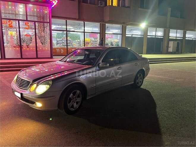 Mercedes E 220 d 2005, 330,000 km - 2.2 л - Bakı