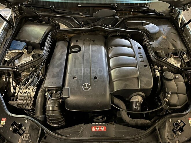Mercedes E 220 d 2005, 330,000 km - 2.2 л - Bakı