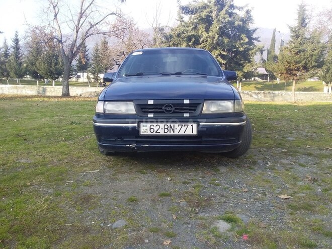 Opel Vectra 1994, 598,342 km - 1.7 l - Zaqatala