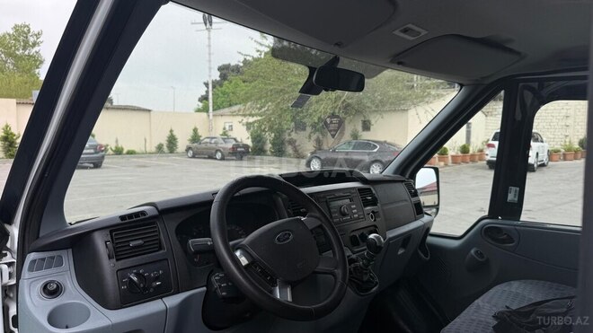 Ford Transit 2010, 182,000 km - 2.4 л - Bakı