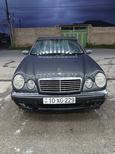 Mercedes E 200 1996, 450,500 km - 2.0 l - Bakı