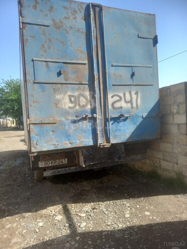 Mercedes Atego 814 1991, 288,000 km - 6.0 l - Beyləqan