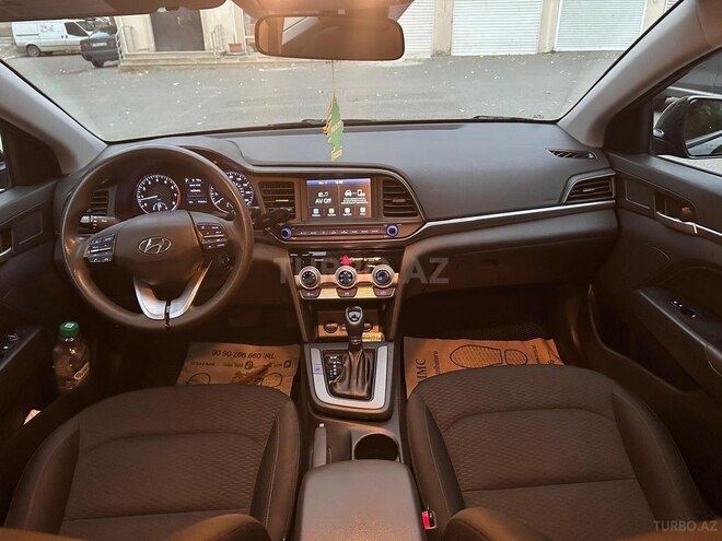 Hyundai Elantra 2019, 96,000 km - 2.0 л - Bakı