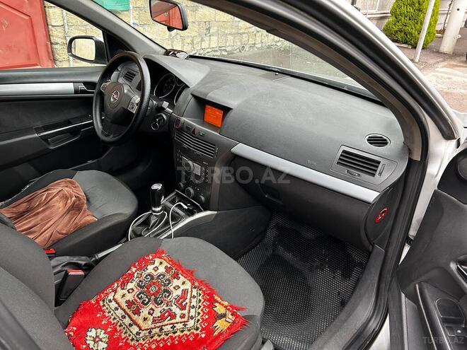 Opel Astra 2005, 348,566 km - 1.9 l - Gəncə