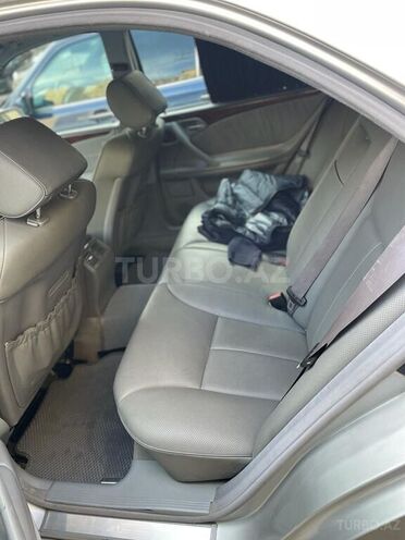 Mercedes E 270 1999, 475,383 km - 2.7 l - Bakı