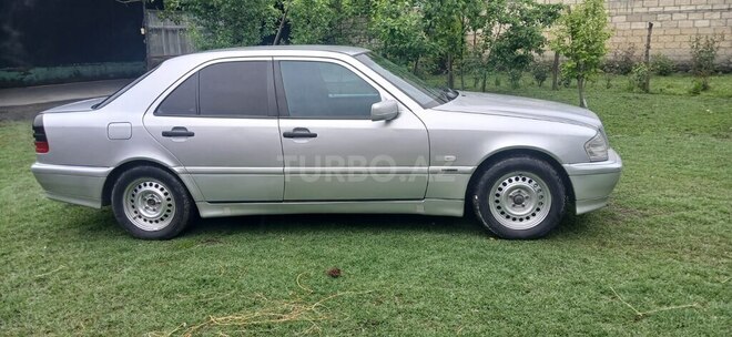 Mercedes C 180 1998, 340,164 km - 1.8 l - Zaqatala