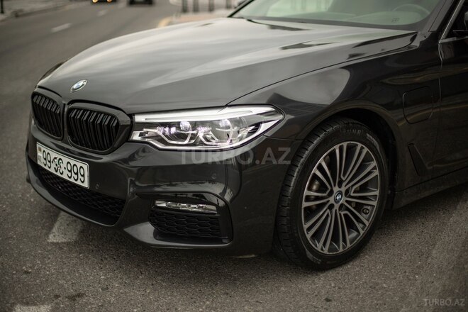 BMW 530e 2018, 73,000 km - 2.0 l - Bakı