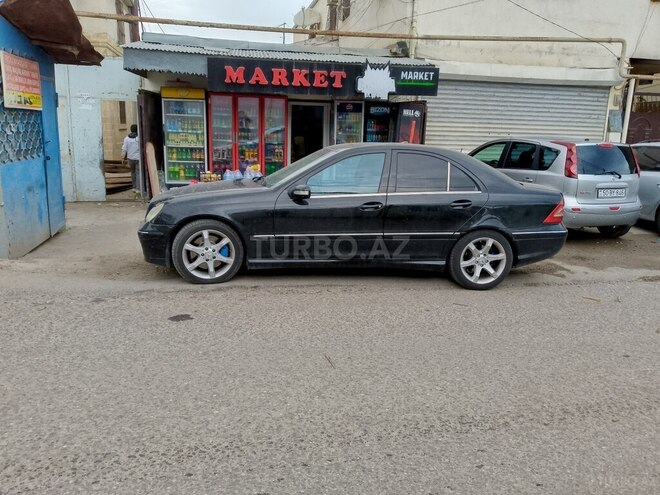 Mercedes C 220 2006, 240,324 km - 2.2 л - Bakı