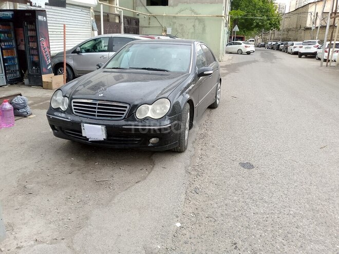 Mercedes C 220 2006, 240,324 km - 2.2 л - Bakı