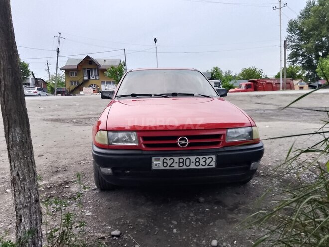 Opel Astra 1993, 312,703 km - 1.8 l - Zaqatala
