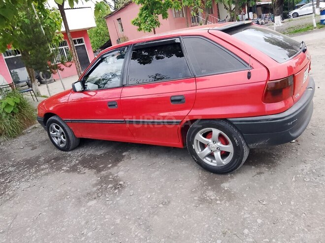 Opel Astra 1993, 312,703 km - 1.8 l - Zaqatala