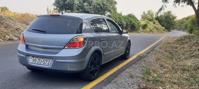 Opel Astra 2009, 150,000 km - 1.4 l - Şəki