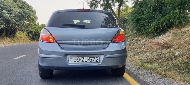 Opel Astra 2009, 150,000 km - 1.4 l - Şəki