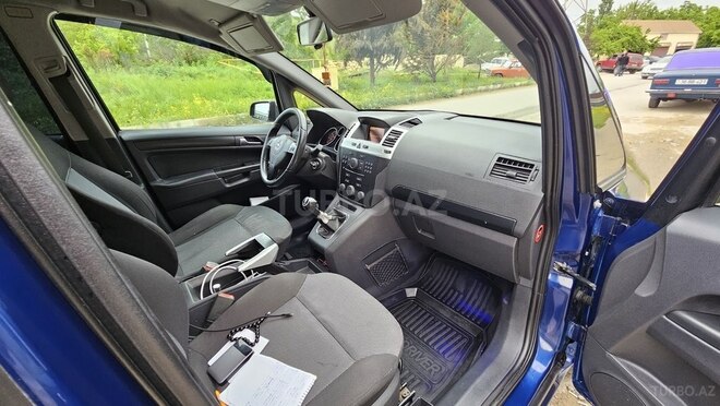 Opel Zafira 2009, 249,833 km - 1.7 l - Şamaxı