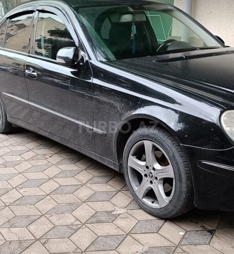 Mercedes E 200 d 2007, 298,365 km - 2.2 l - Bakı