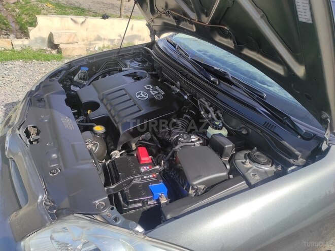 Toyota Corolla 2006, 271,000 km - 1.4 l - İmişli
