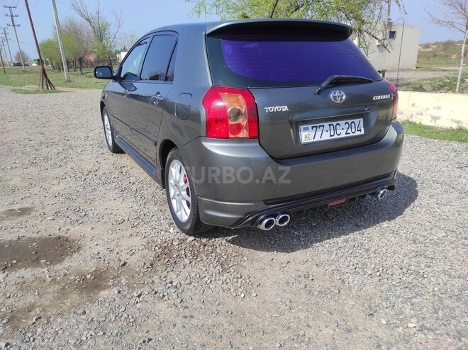 Toyota Corolla 2006, 271,000 km - 1.4 l - İmişli