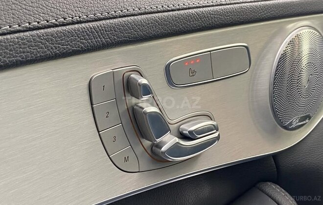 Mercedes C 300 2015, 90,170 km - 2.0 л - Naxçıvan