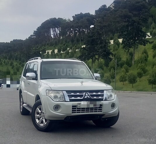 Mitsubishi Pajero 2012, 174,000 km - 3.5 л - Bakı