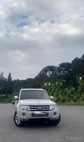 Mitsubishi Pajero 2012, 174,000 km - 3.5 л - Bakı